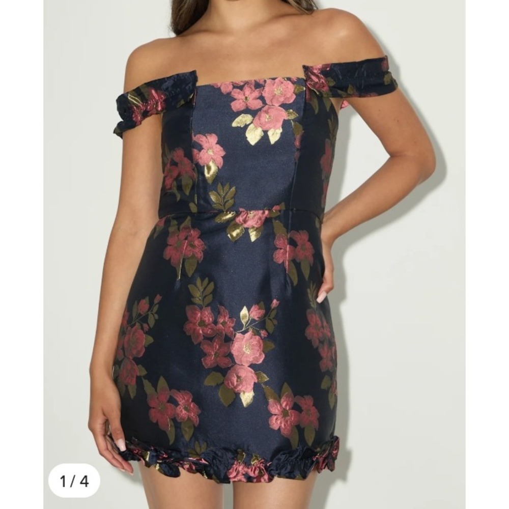 Lulus Mini Dress Medium Floral Jacquard Ruffle Cocktail Party Wedding‎ Guest